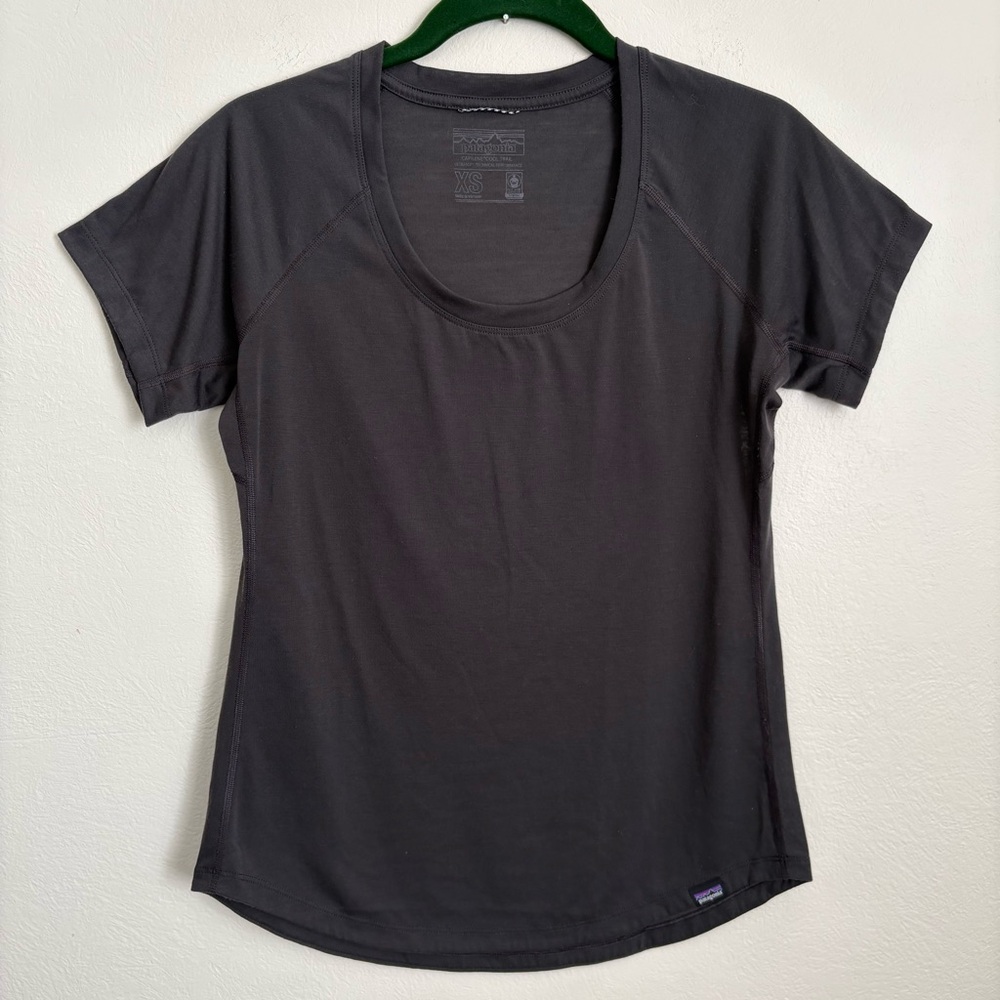Patagonia Capilene Cool Trail Ultrasoft Technical Performance Top Sz XS